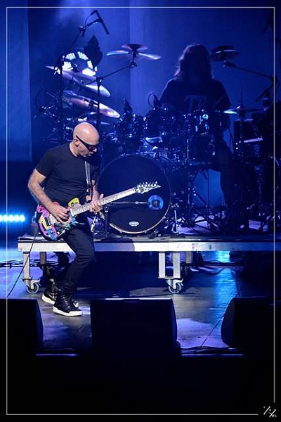 NIK_2676 Joe Satriani 17-09-2015 (Zz) (p).jpg